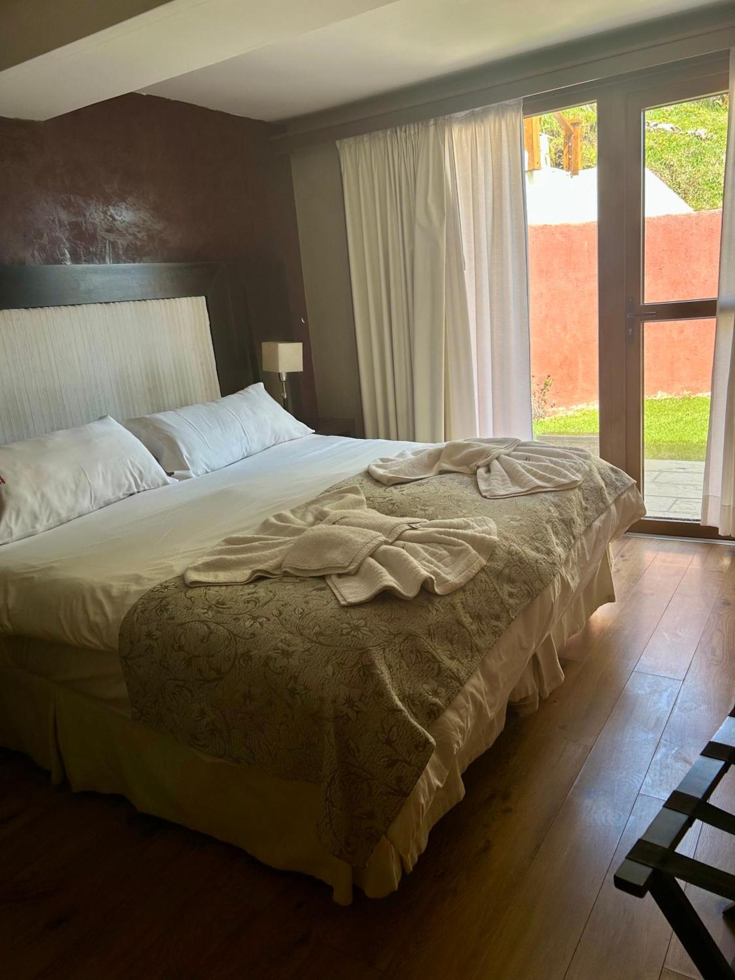 Bahia Paraiso Apart & Suites サンカルロスデバリローチェ エクステリア 写真