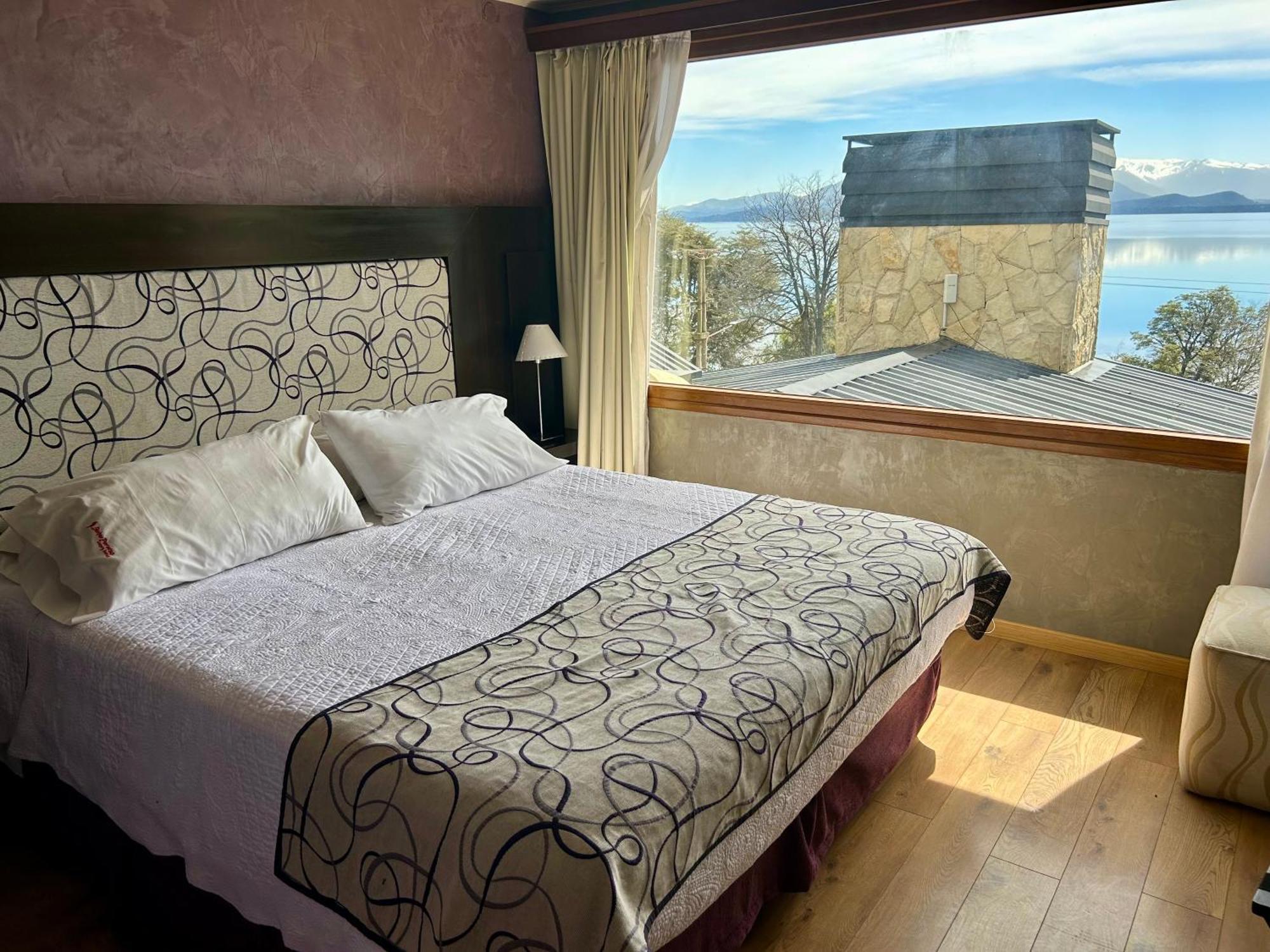 Bahia Paraiso Apart & Suites サンカルロスデバリローチェ エクステリア 写真