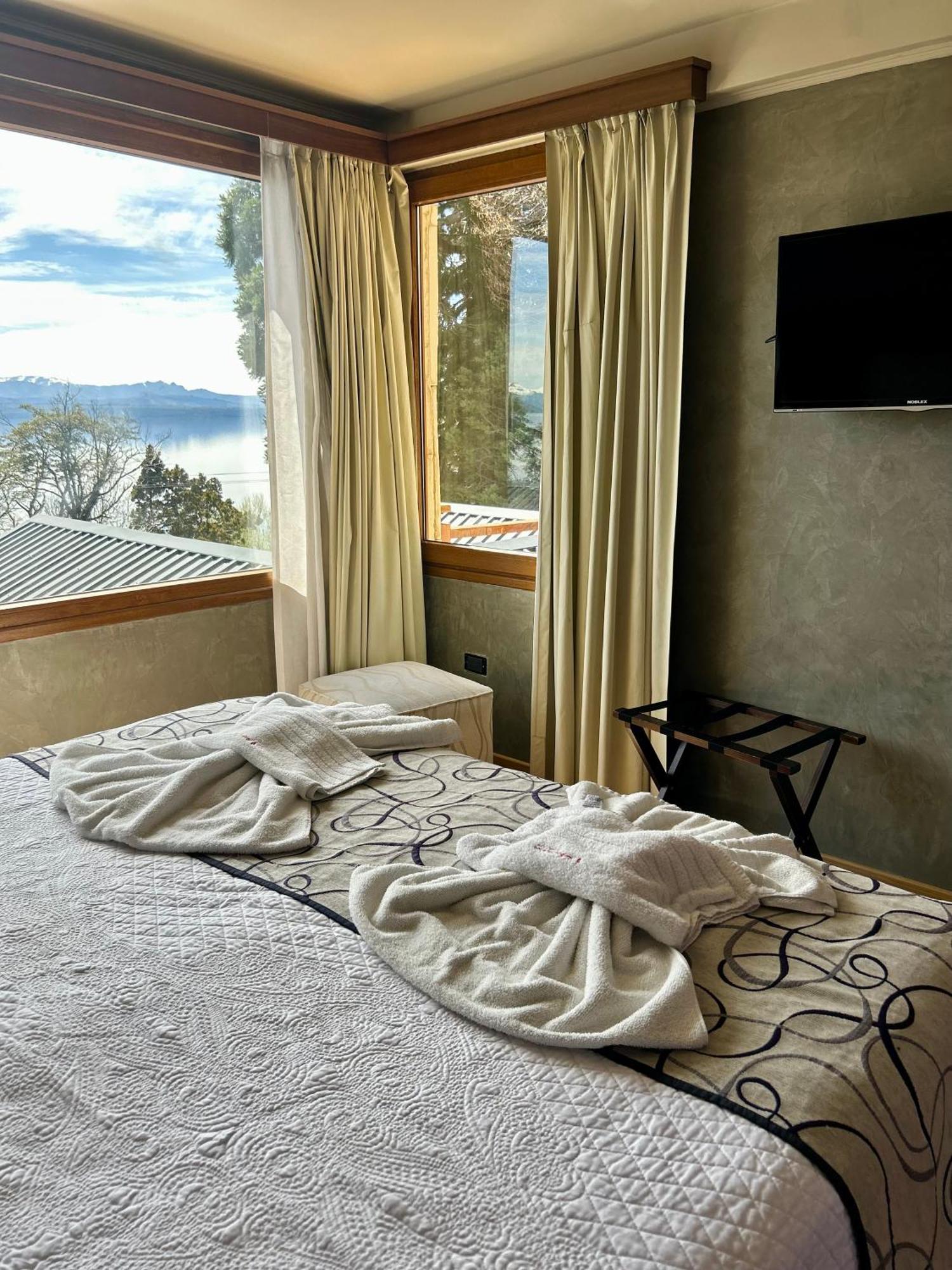 Bahia Paraiso Apart & Suites サンカルロスデバリローチェ エクステリア 写真