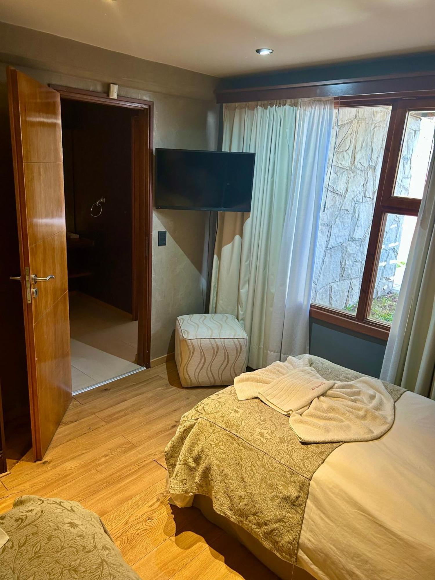 Bahia Paraiso Apart & Suites サンカルロスデバリローチェ エクステリア 写真