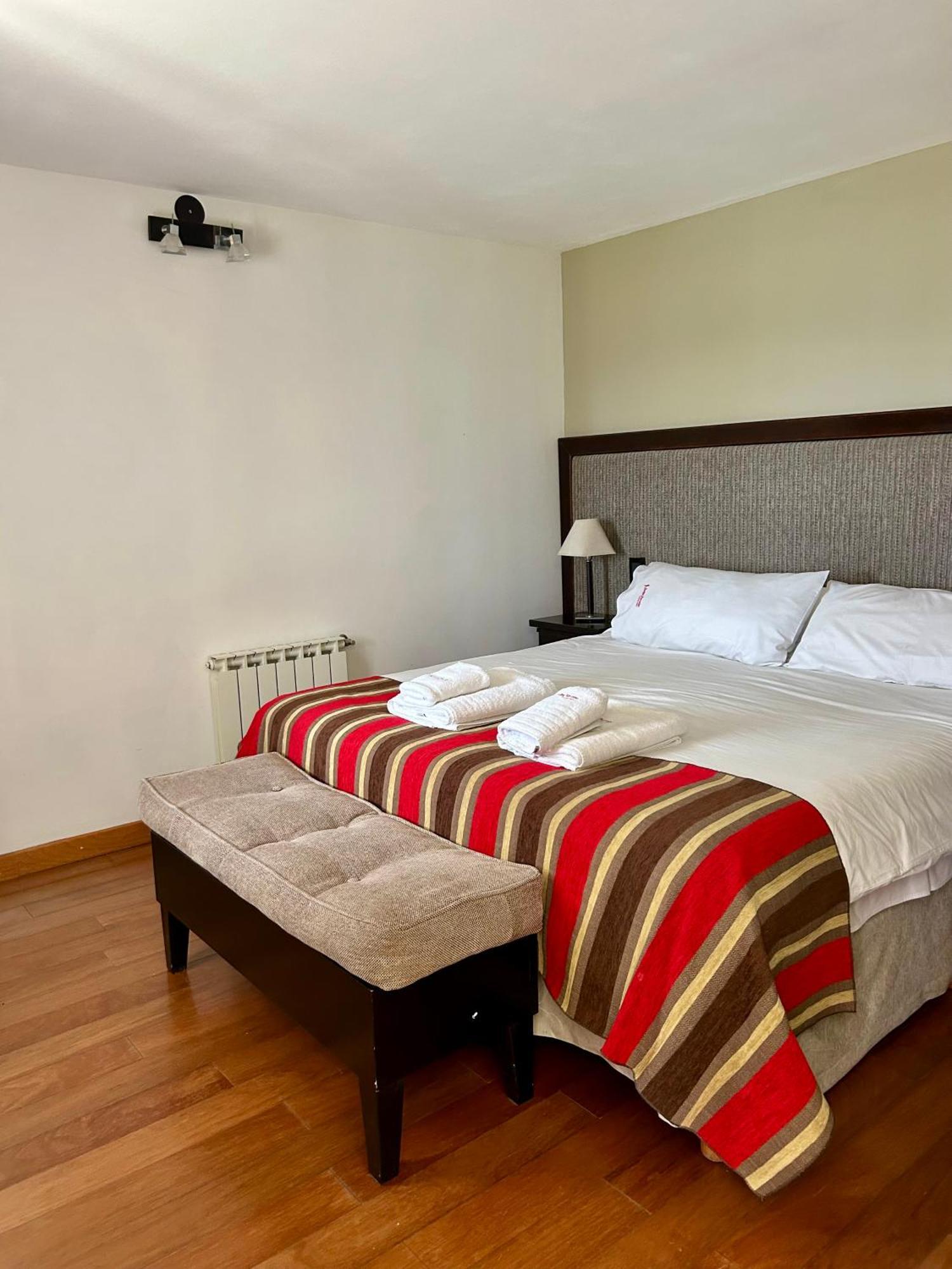 Bahia Paraiso Apart & Suites サンカルロスデバリローチェ エクステリア 写真
